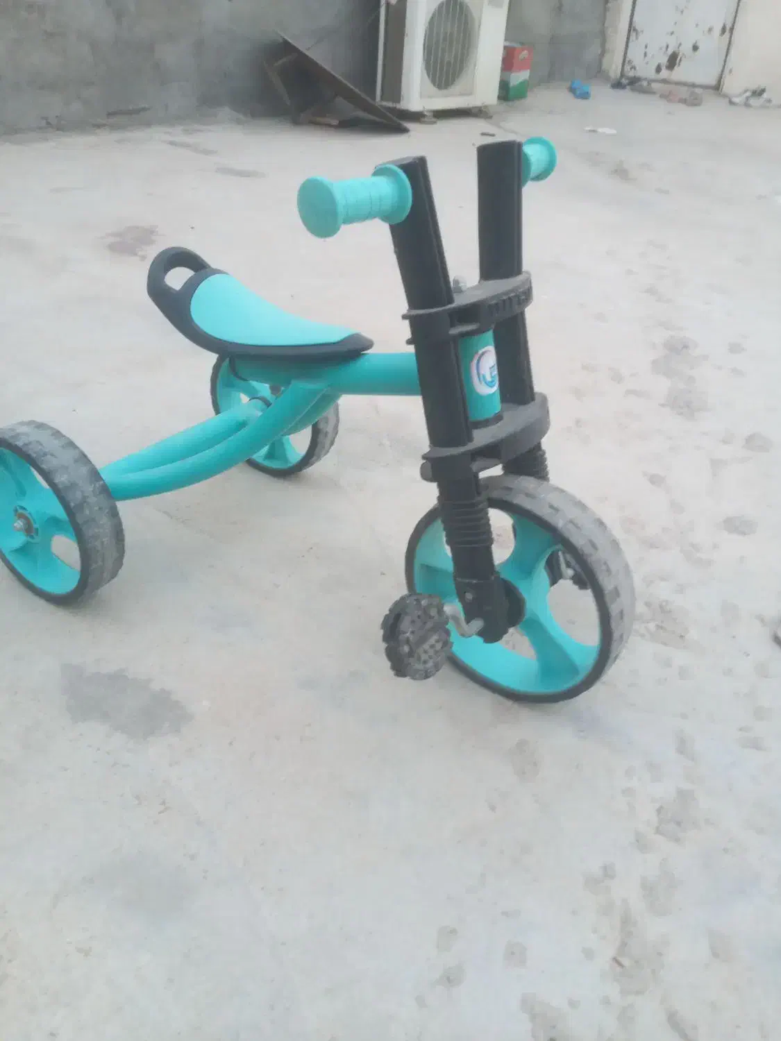 دوچرخه تمیز برای بچه ۲تا ۴سال|دوچرخه، اسکیت، اسکوتر|بندر گناوه, |دیوار