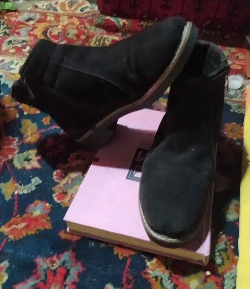 یک جفت نیم بوت سایز 39چرم اصل|کیف، کفش، کمربند|شیراز, دباغ خانه|دیوار
