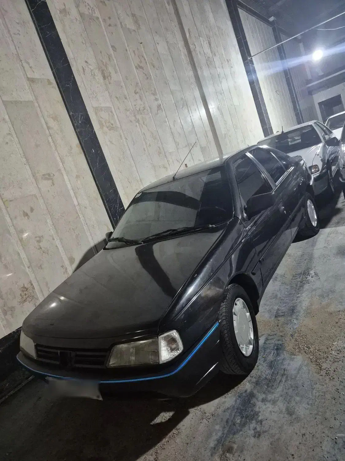 پژو ۸۳ بی رنگ مشکی|خودرو سواری و وانت|ورامین, شهرک مدرس|دیوار