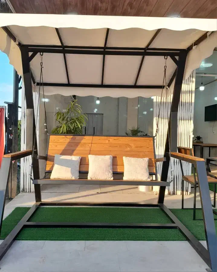 تاپ دونفره شیک|مبلمان خانگی و میز عسلی|چالوس, |دیوار