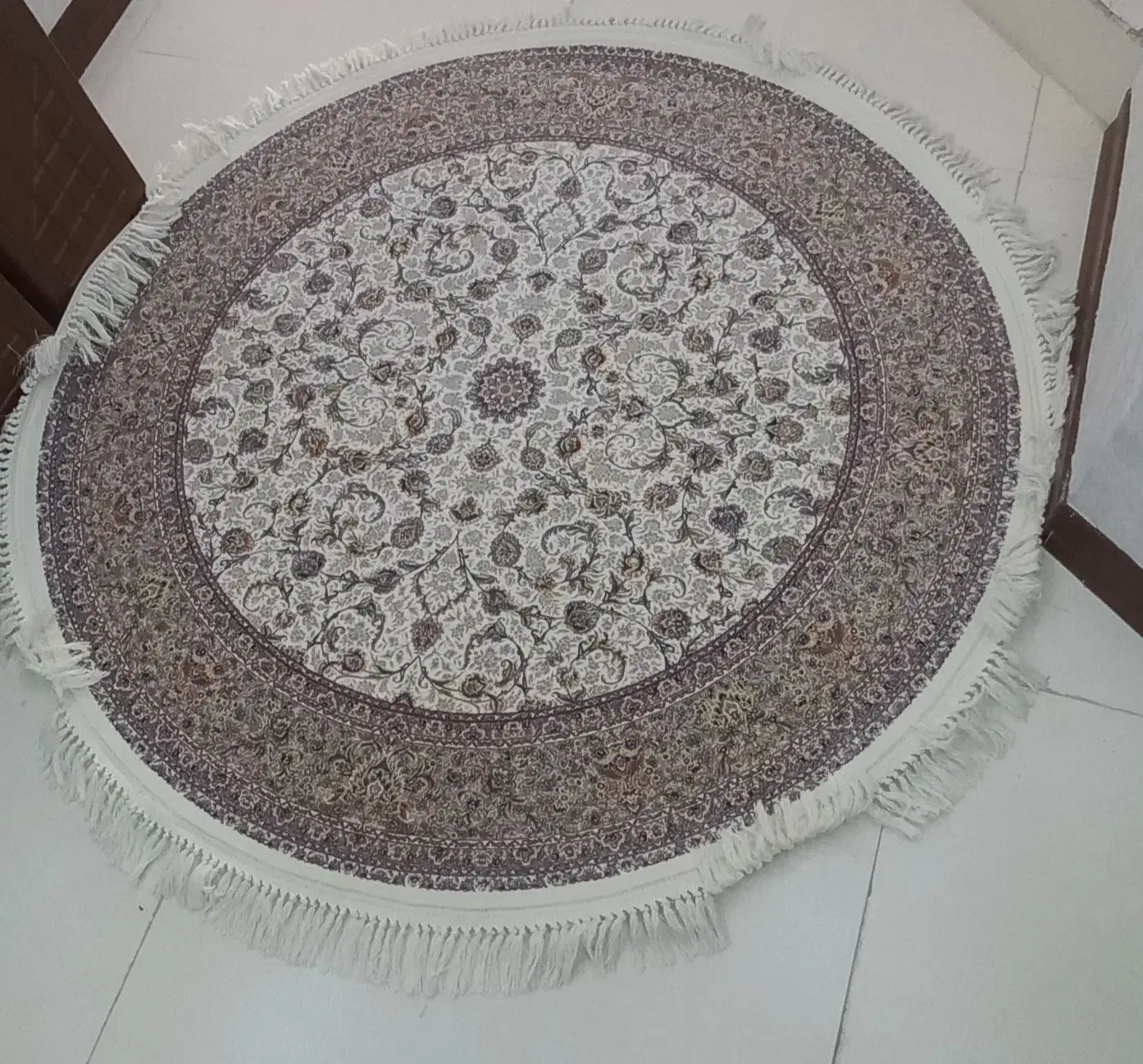 فرش گرد|فرش|ملایر, |دیوار