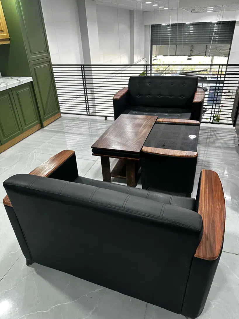 فروش مبل و میز شیک اداری|مبلمان خانگی و میز عسلی|شیراز, شهرک گلستان|دیوار