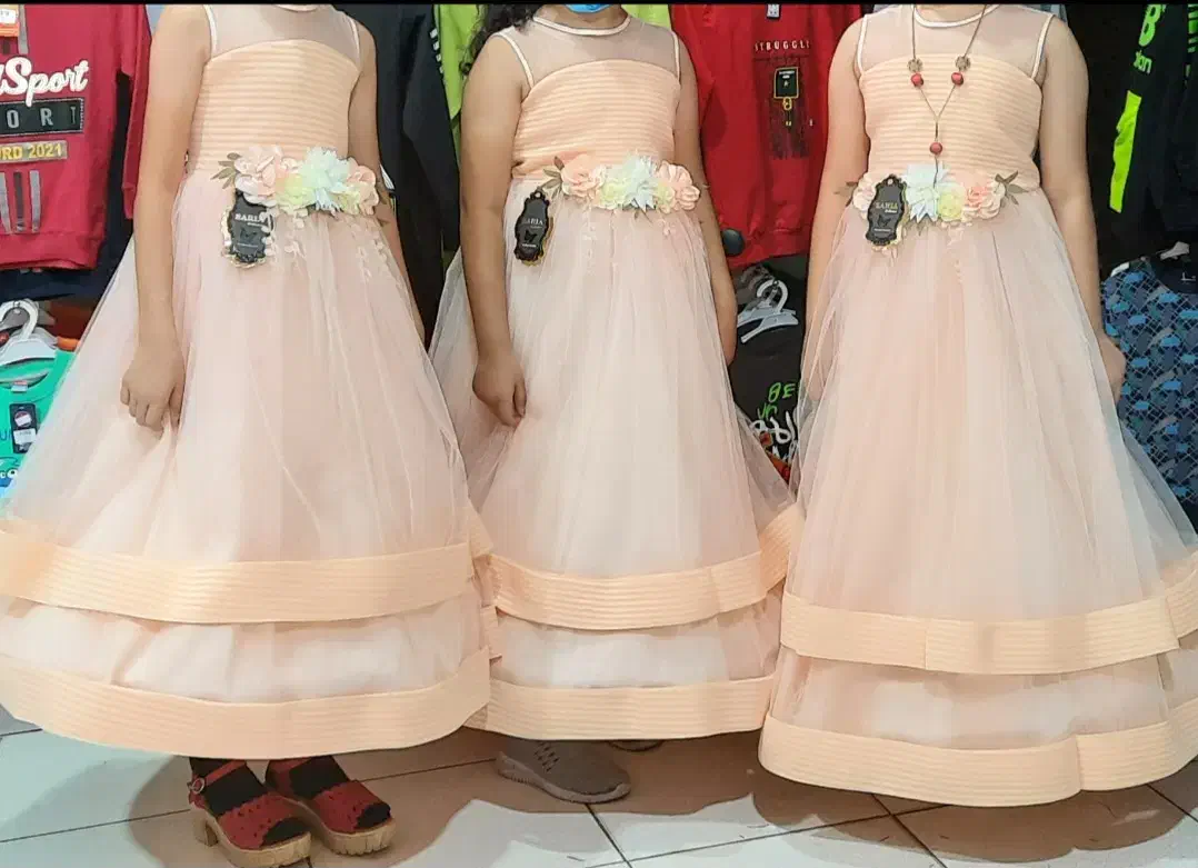 لباس مجلسی دخترانه|لباس|شیراز, فرگاز|دیوار