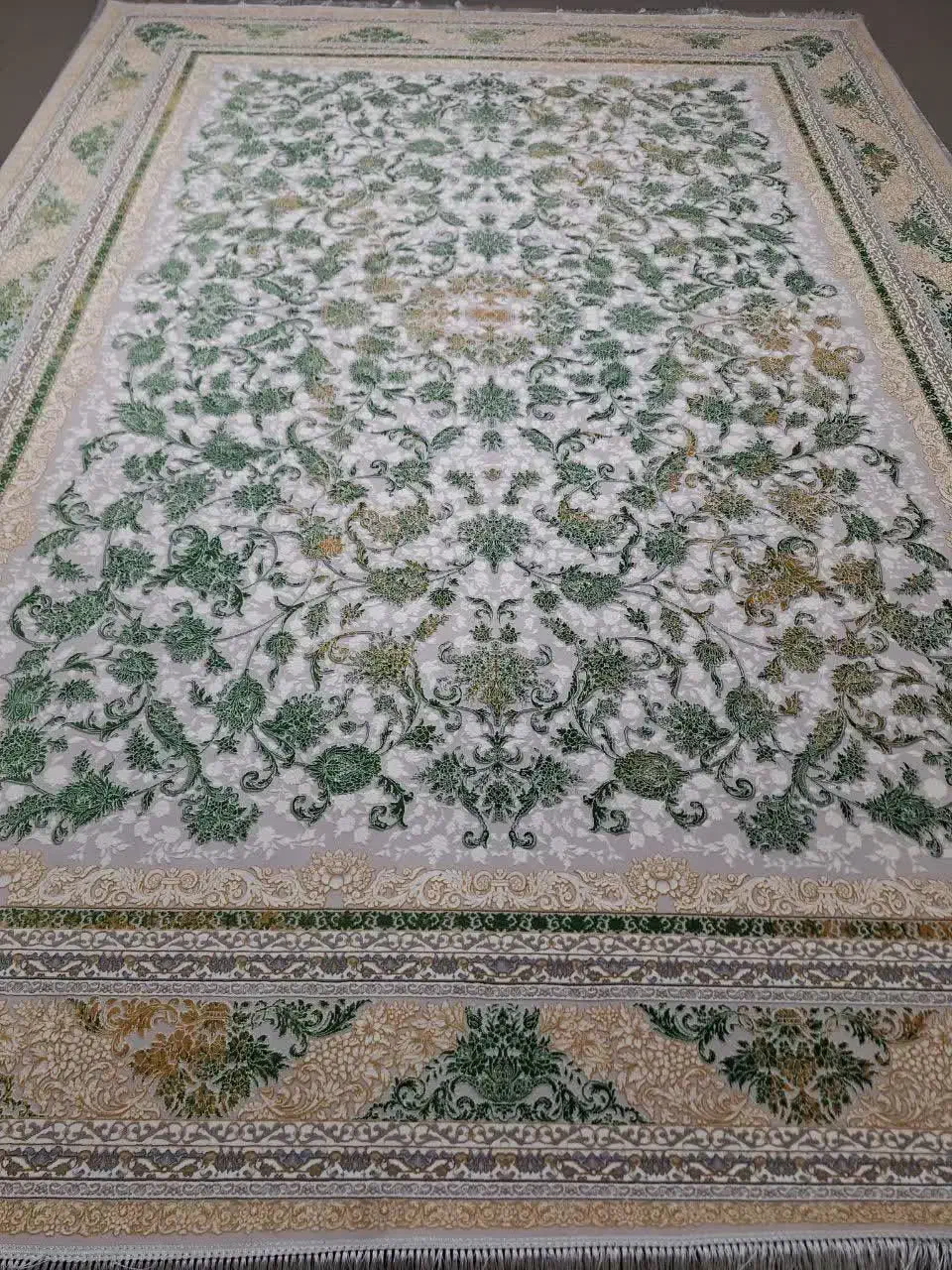 فرش 6و9و12متری آکبندبیرقیب در قیمت وکیفیت|فرش|کرمانشاه, |دیوار