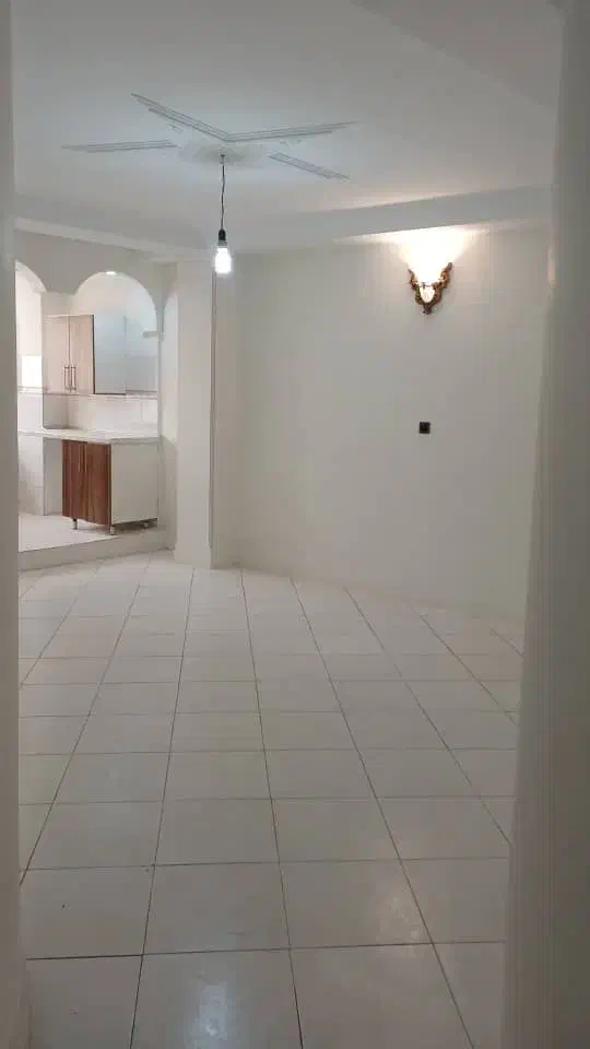 اجاره و فروش آپارتمان باسندتک برگ|اجارهٔ آپارتمان|بومهن, |دیوار