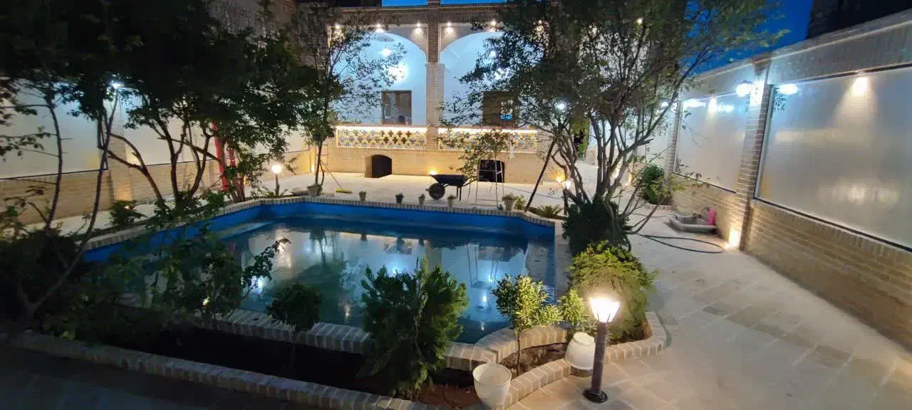 فروش یاتهاتر منزل سنتی مرکز شهر|فروش زمین و ملک کلنگی|کاشان, ترک آباد|دیوار