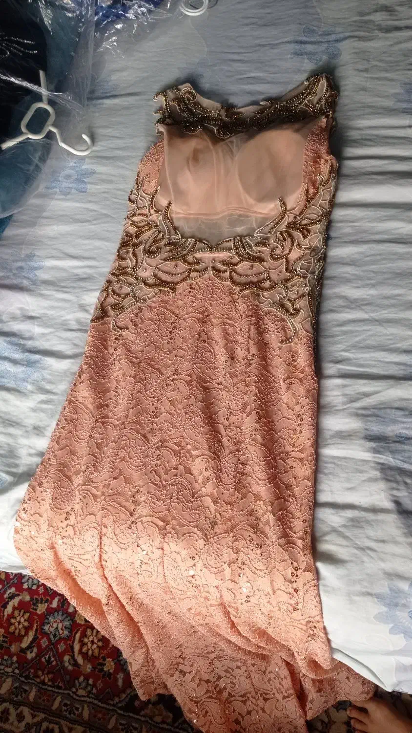 لباس مجلسی|لباس|کردکوی, |دیوار