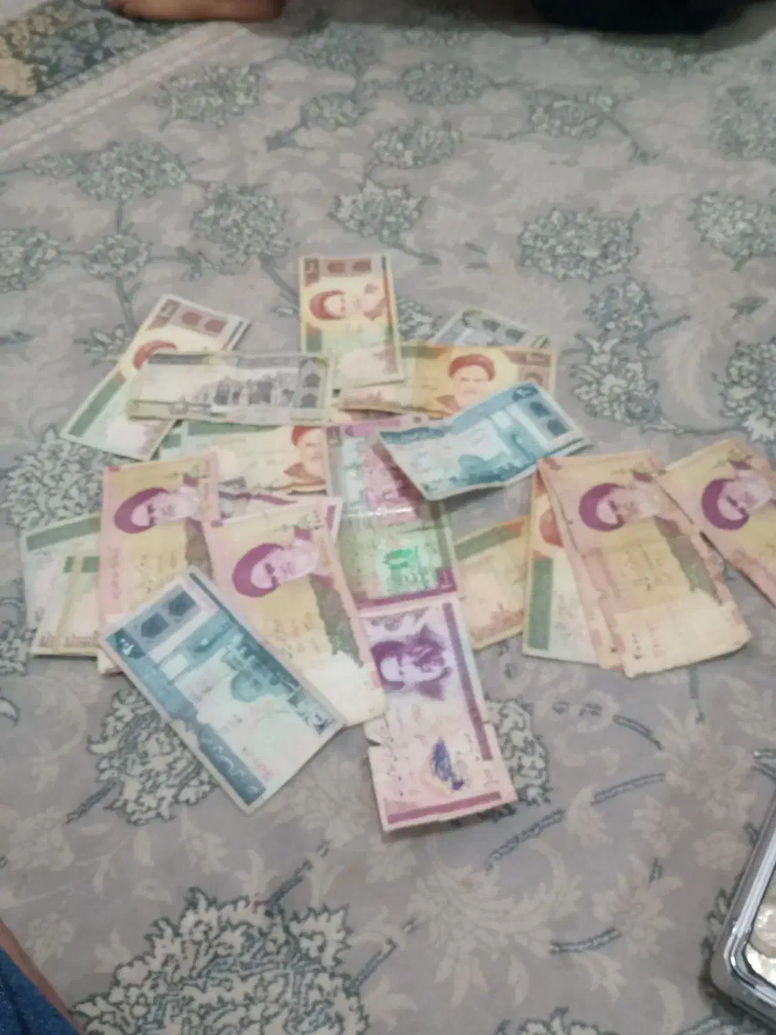 تعدادی پول قدیمی ایرانی|کلکسیون سکه، تمبر، اسکناس|آبیک, |دیوار