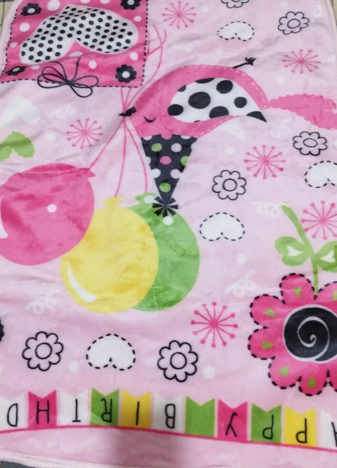 پتو نوزادی|رختخواب، بالش، پتو|کرج, حصارک بالا|دیوار