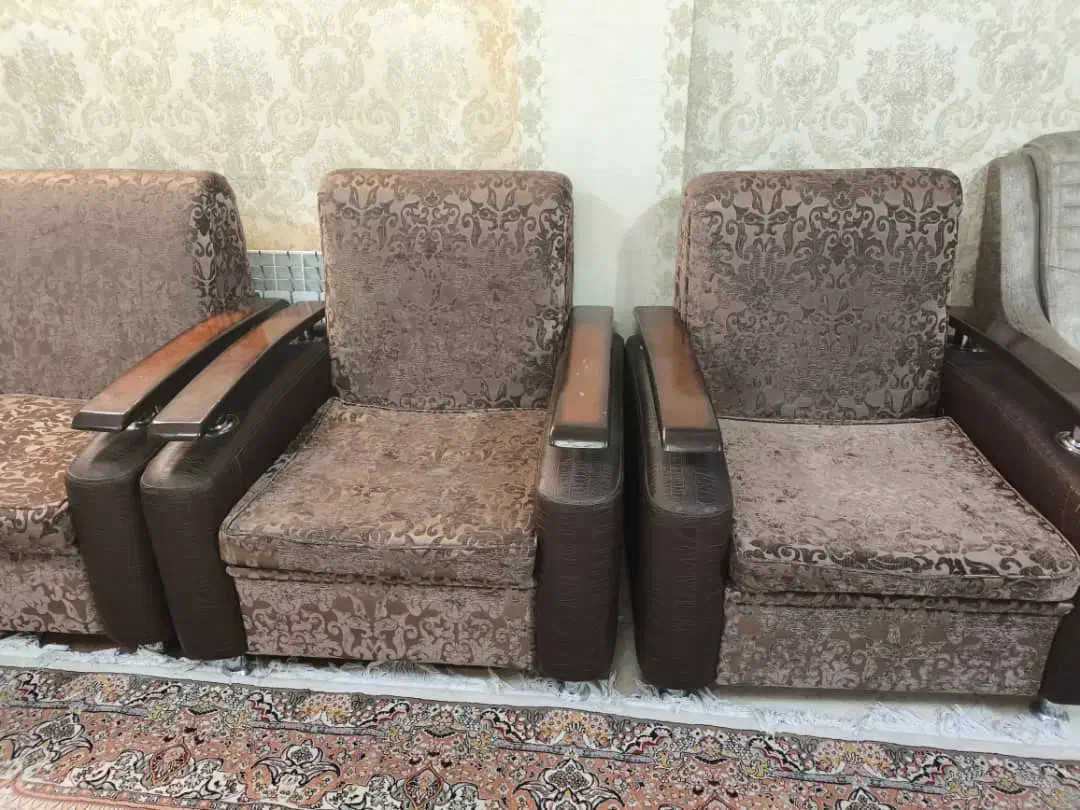 مبلمان راحتی هفت نفره|مبلمان خانگی و میز عسلی|اصفهان, شمس آباد|دیوار