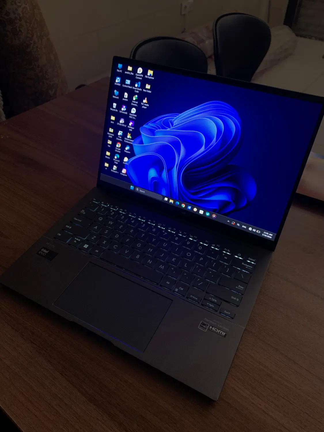 Asus zenbook Q415M Touch|رایانه همراه|کرج, گلشهر|دیوار