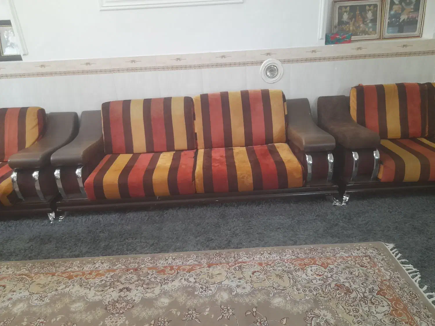 مبل درجه یک|مبلمان خانگی و میز عسلی|شیراز, شهرک گلشن|دیوار