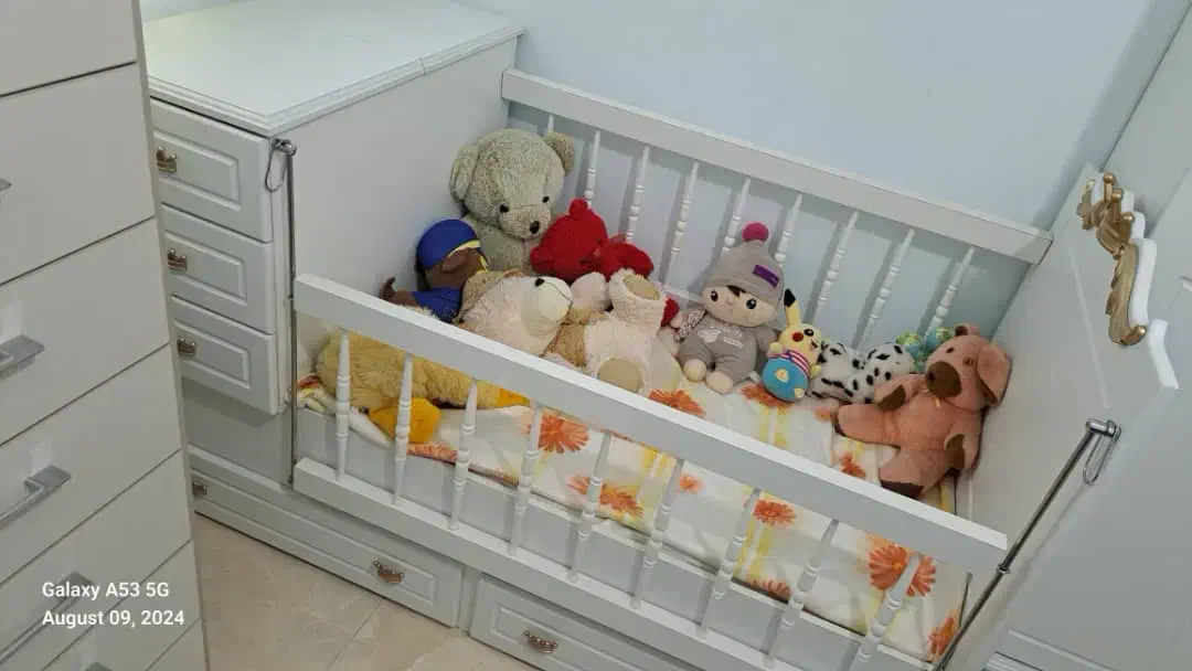 تخت کودک|تخت و سرویس خواب|رشت, جهاد|دیوار