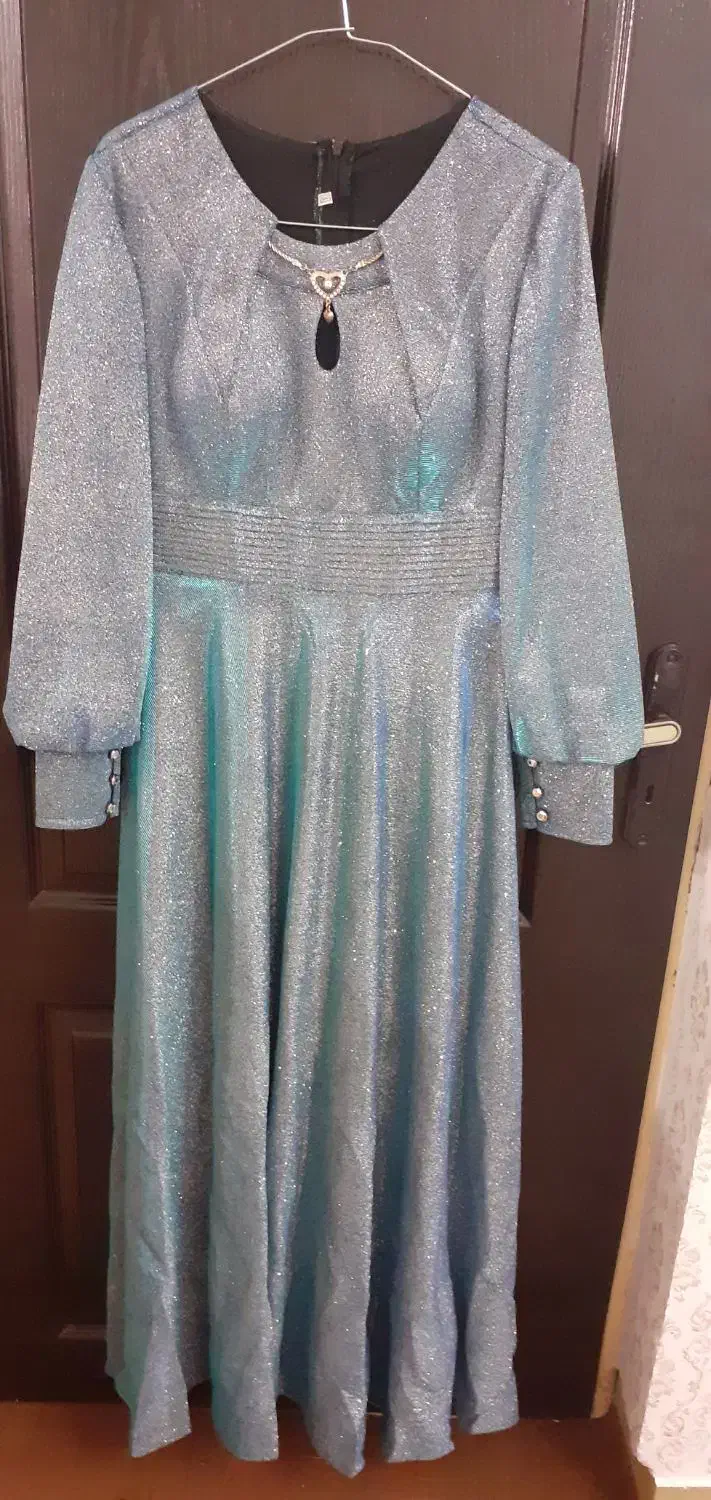 لباس مجلسی|لباس|اراک, |دیوار