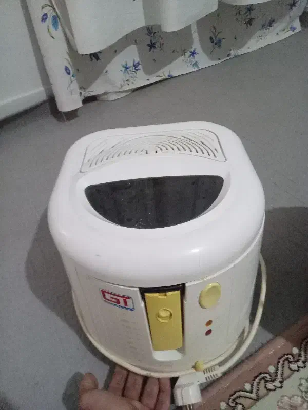 سرخ کن و آب هویج گیر و غذا ساز همه کاره|سایر لوازم برقی|محمدشهر, محمدشهر|دیوار