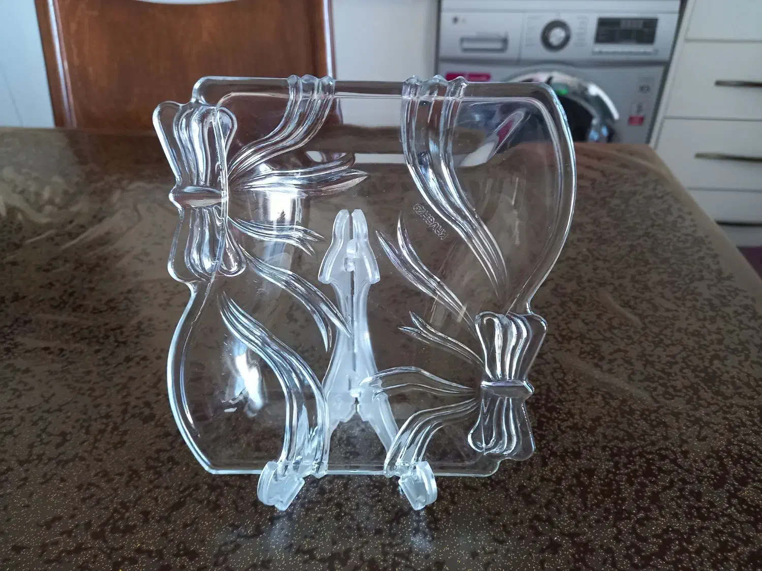 ظروف پذیرایی|ظروف سرو و پذیرایی|رودهن, |دیوار