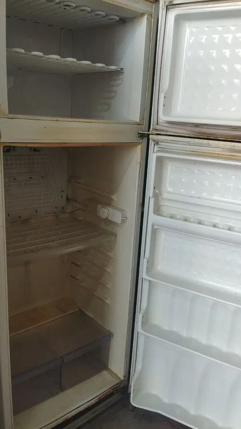 یخچال بدون برفک2عددبابرفک 1عدد|یخچال و فریزر|داراب, |دیوار