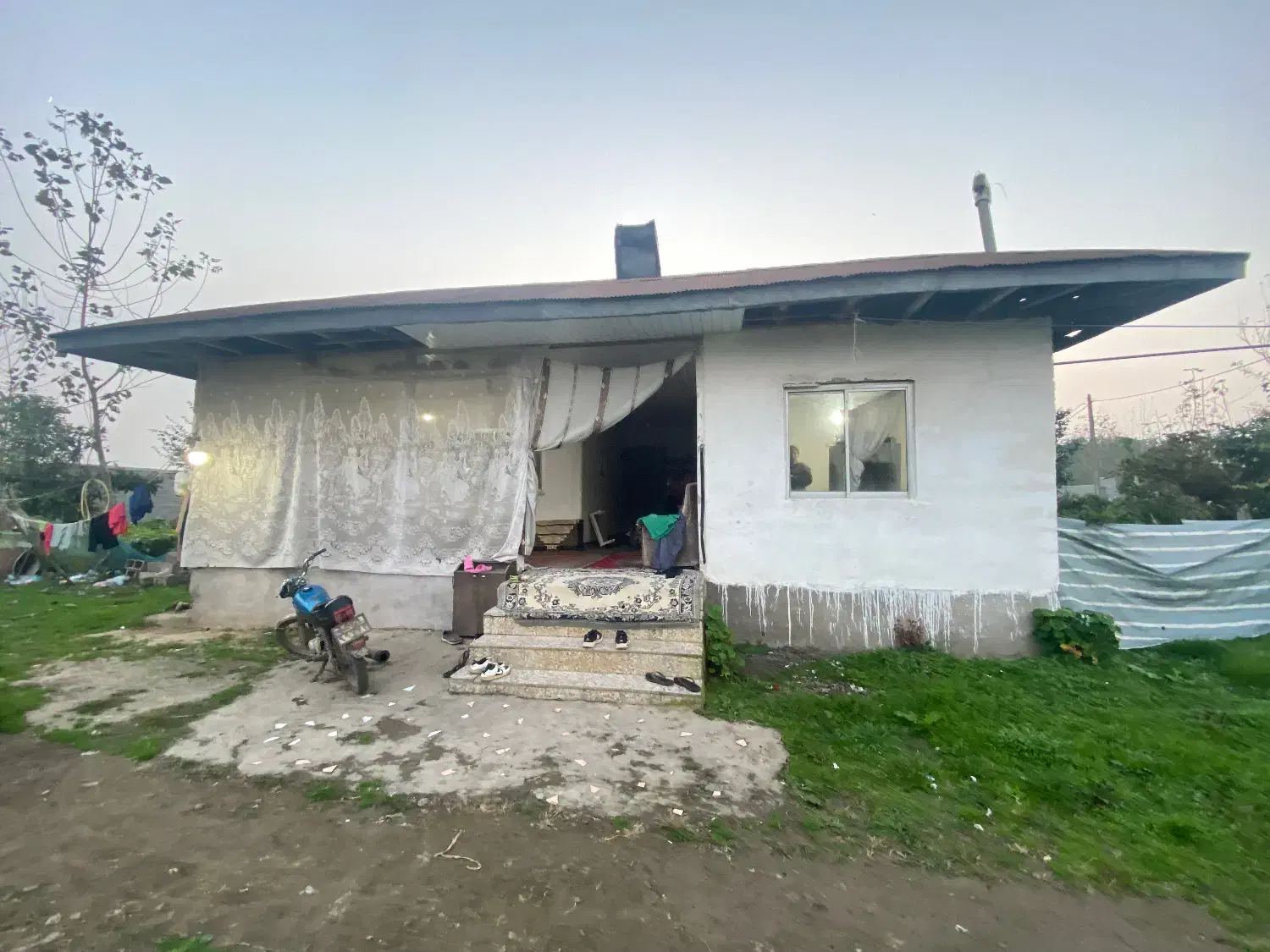 ۵۷۰۰متر خانه محوطه و شالی بر اسفالت|فروش زمین و ملک کلنگی|کوچصفهان, |دیوار