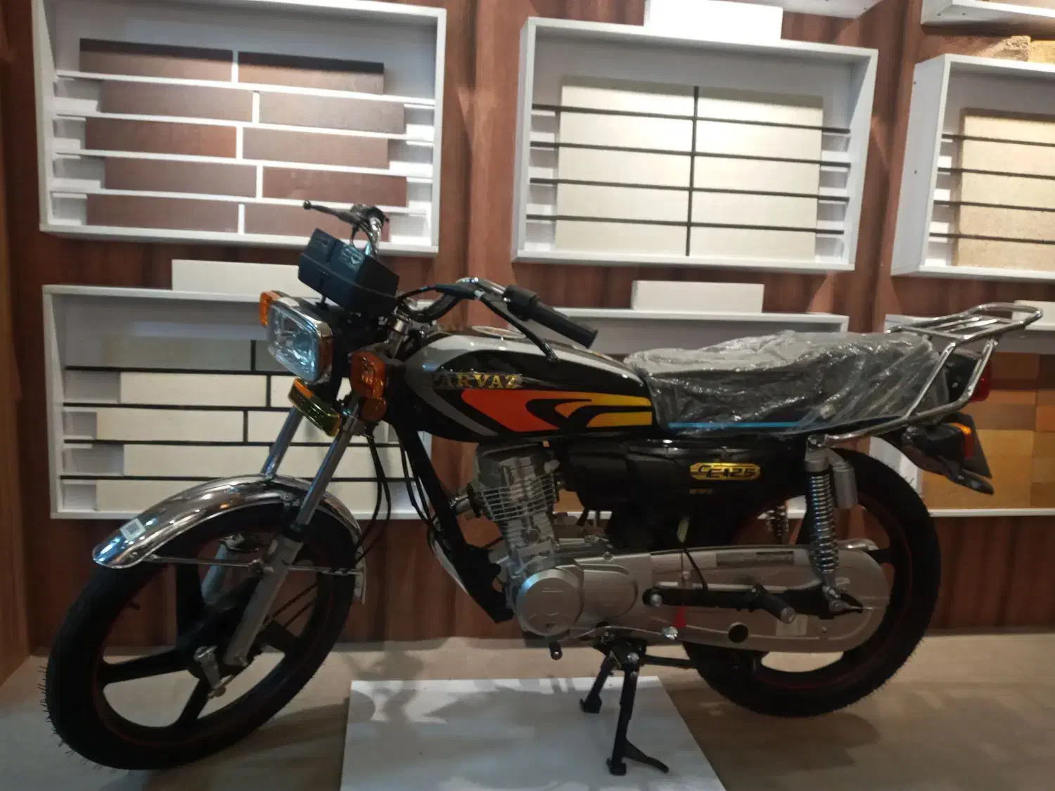 موتورخشک۱۴۰۴|موتورسیکلت|قم, زنبیل آباد|دیوار