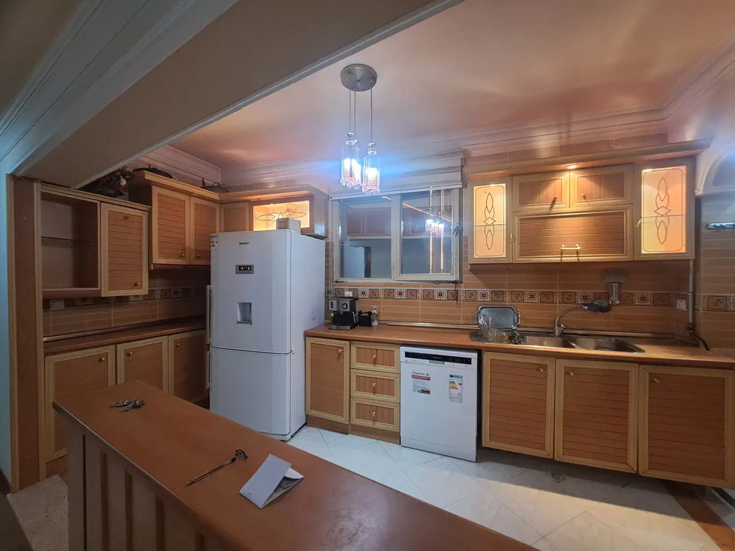 کابینت زیبا و مرغوب کم کار|مصالح و تجهیزات ساختمان|سبزوار, کوی بهار|دیوار