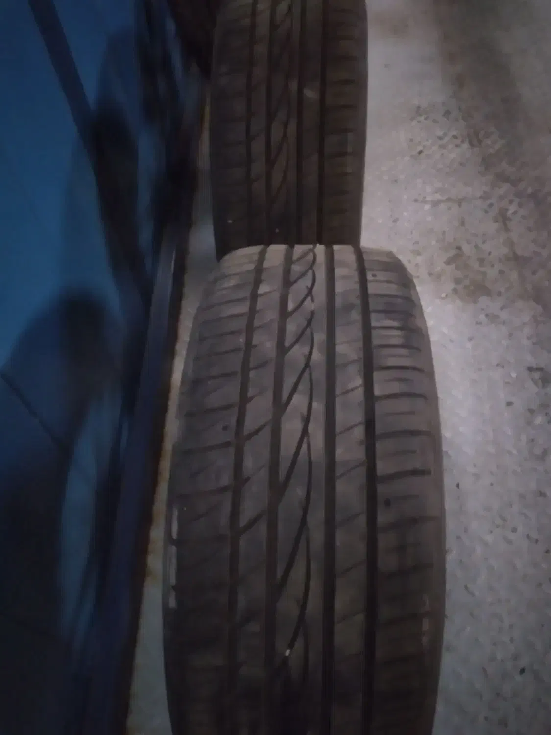 ۴ حلقه رینگ و لاستیک دی زد|قطعات یدکی و لوازم جانبی|تهران,  امام زاده قاسم (نیاوران)|دیوار