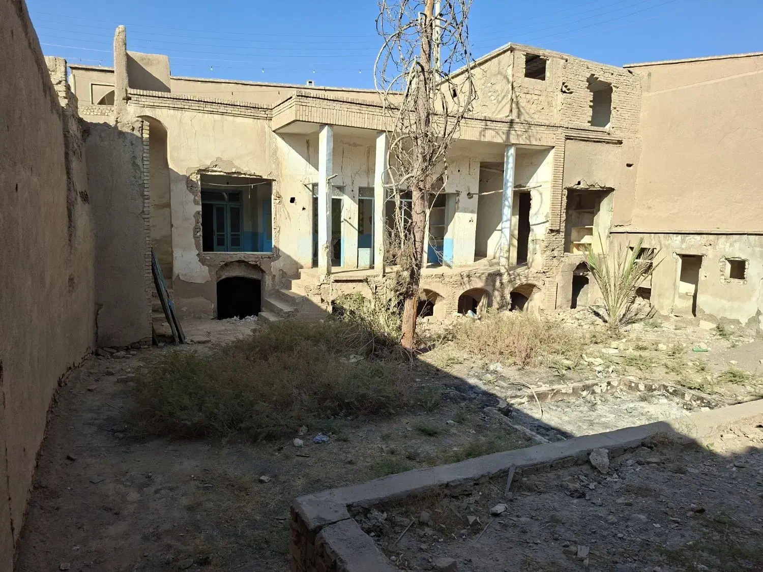 ملک سنتی سه بر ،۳۷۰ متری، خیابان علوی|فروش زمین و ملک کلنگی|کاشان, کوشک صفی|دیوار