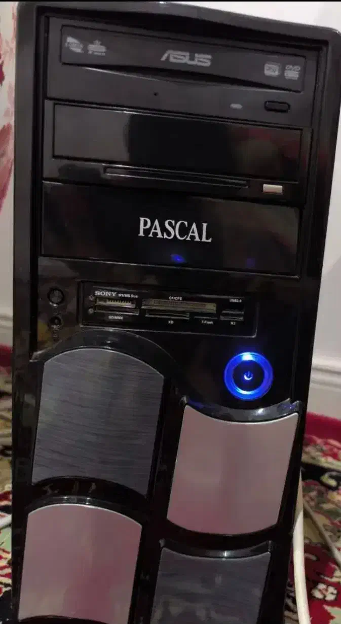 کامپیوتر|رایانه رومیزی|سیرجان, |دیوار