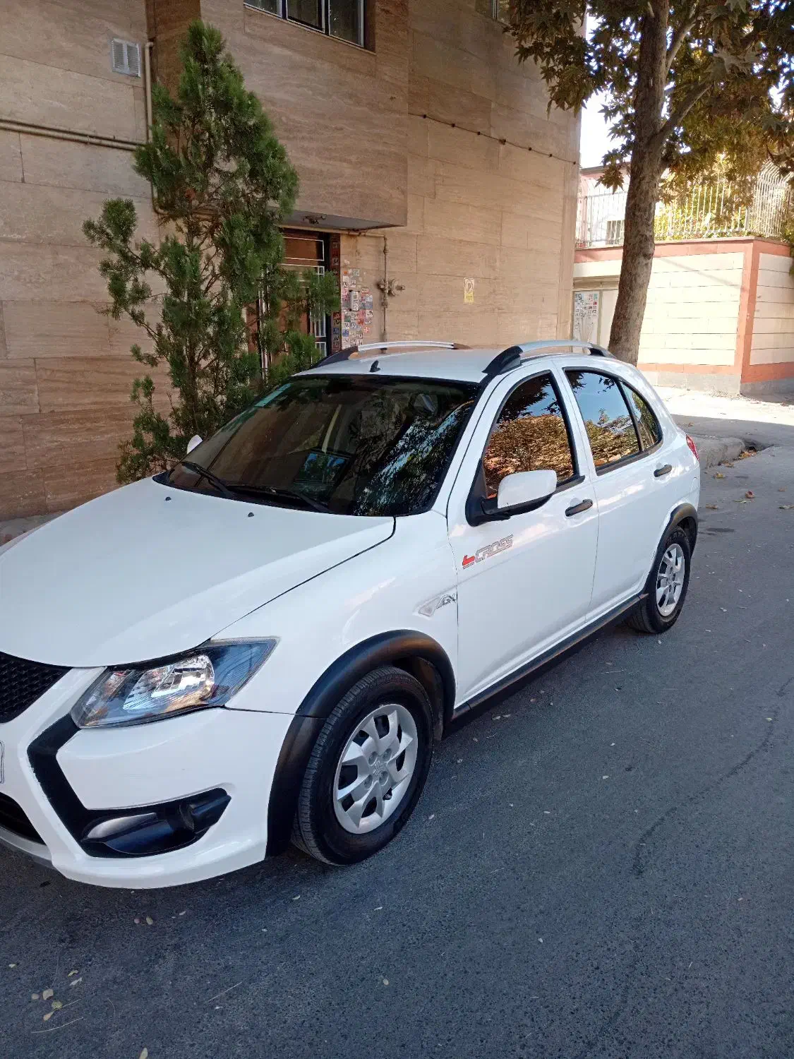 کوییک1403 GX|خودرو سواری و وانت|همدان, |دیوار