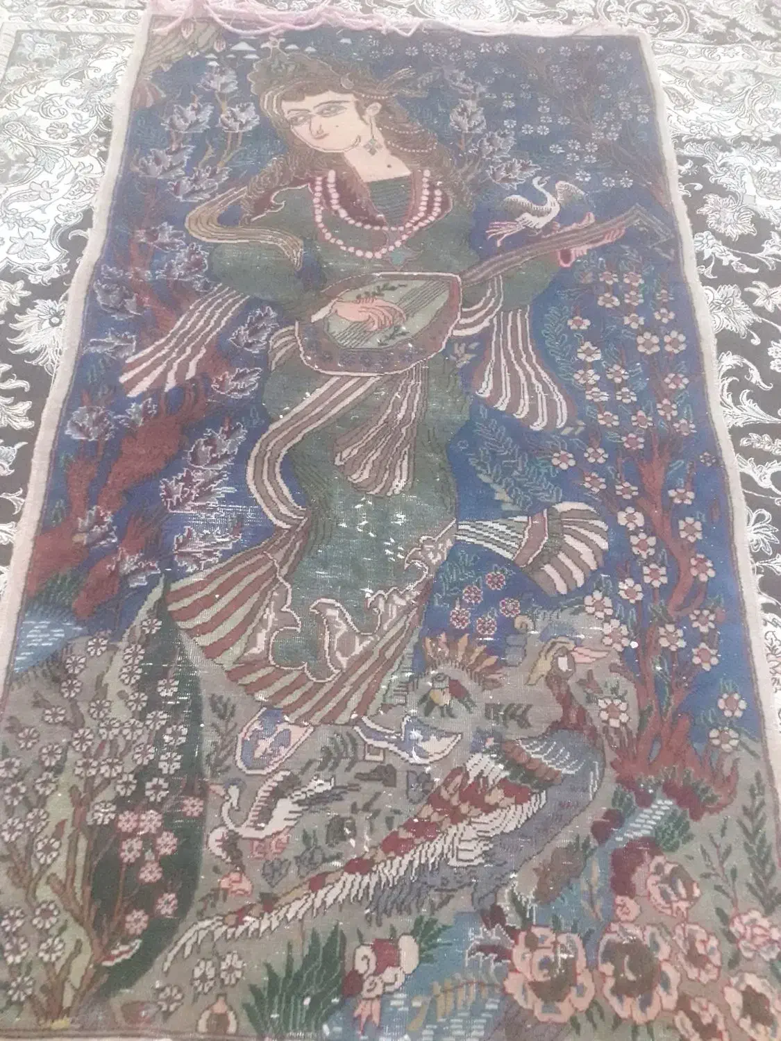 قالیچه قدیمی مخصوص کلکسیونر دارها|کلکسیون اشیاء عتیقه|رضویه, |دیوار