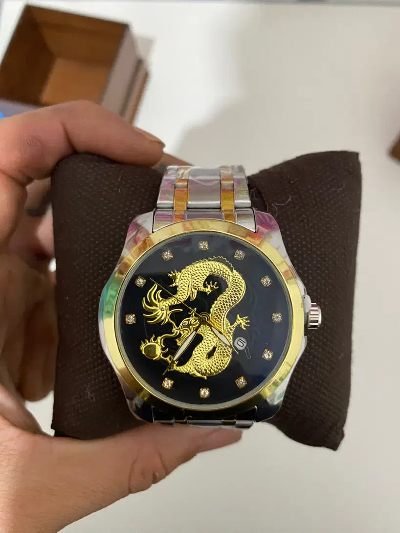 ساعت|ساعت|ورامین, ورامین|دیوار