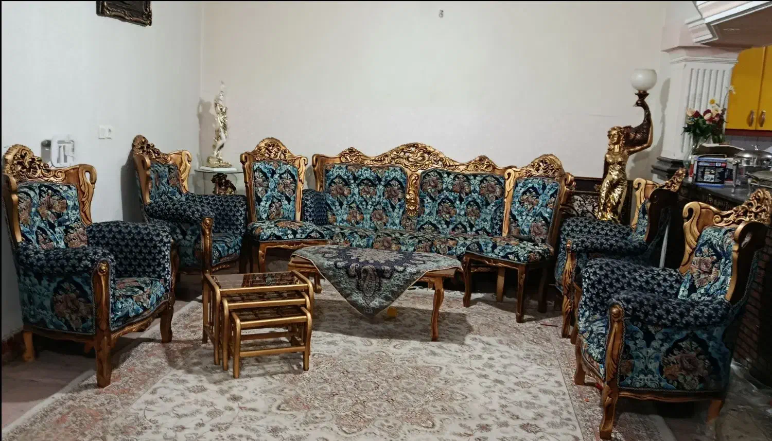 مبل سلطنتی ۹ نفره|مبلمان خانگی و میز عسلی|مشکین‌دشت, |دیوار