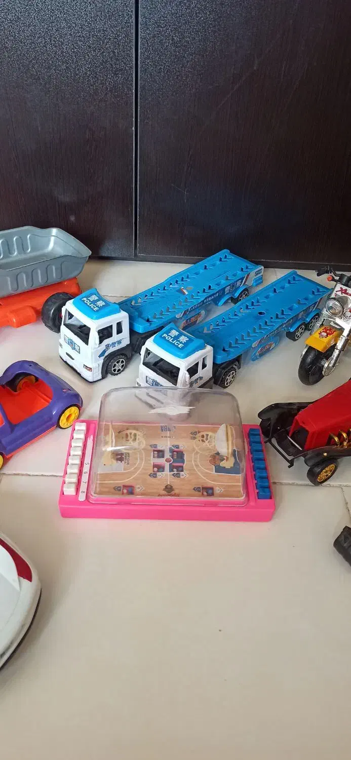 اسباب بازی|اسباببازی|پرند, فاز ۶|دیوار