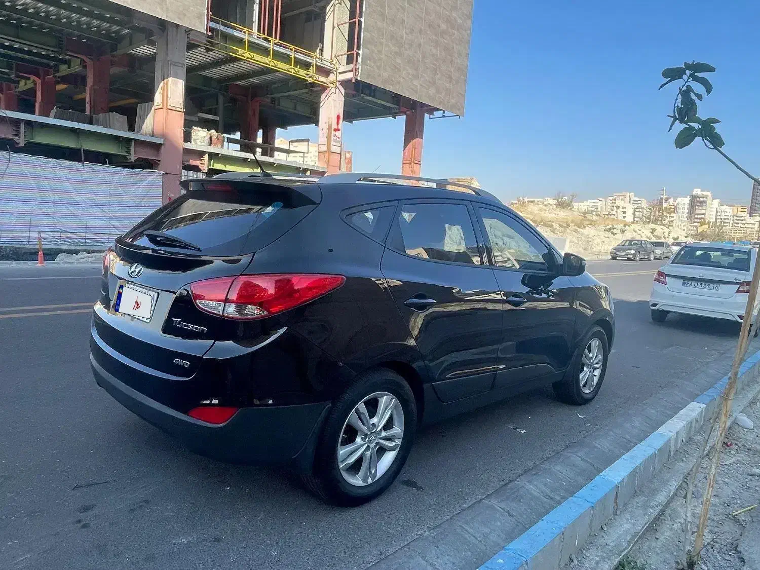 توسان 2014 ارس دو دیفرانسیل بدون رنگ|خودرو سواری و وانت|تبریز, |دیوار