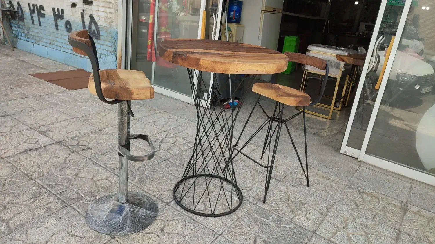 زیمر چوبی|میز و صندلی غذاخوری|رشت, بلوار گیلان|دیوار