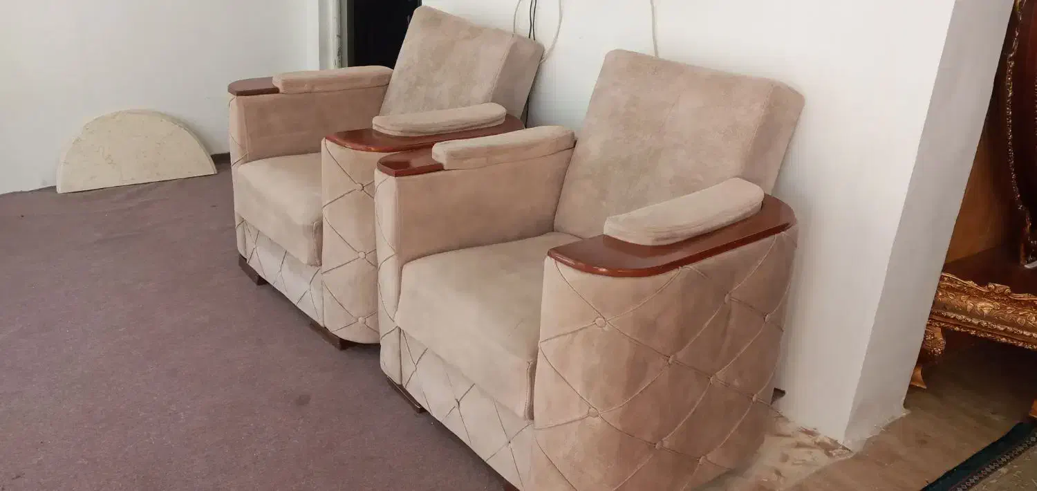 دو عدد مبل تخت خواب شو در حد نو|مبلمان خانگی و میز عسلی|ارومیه, |دیوار