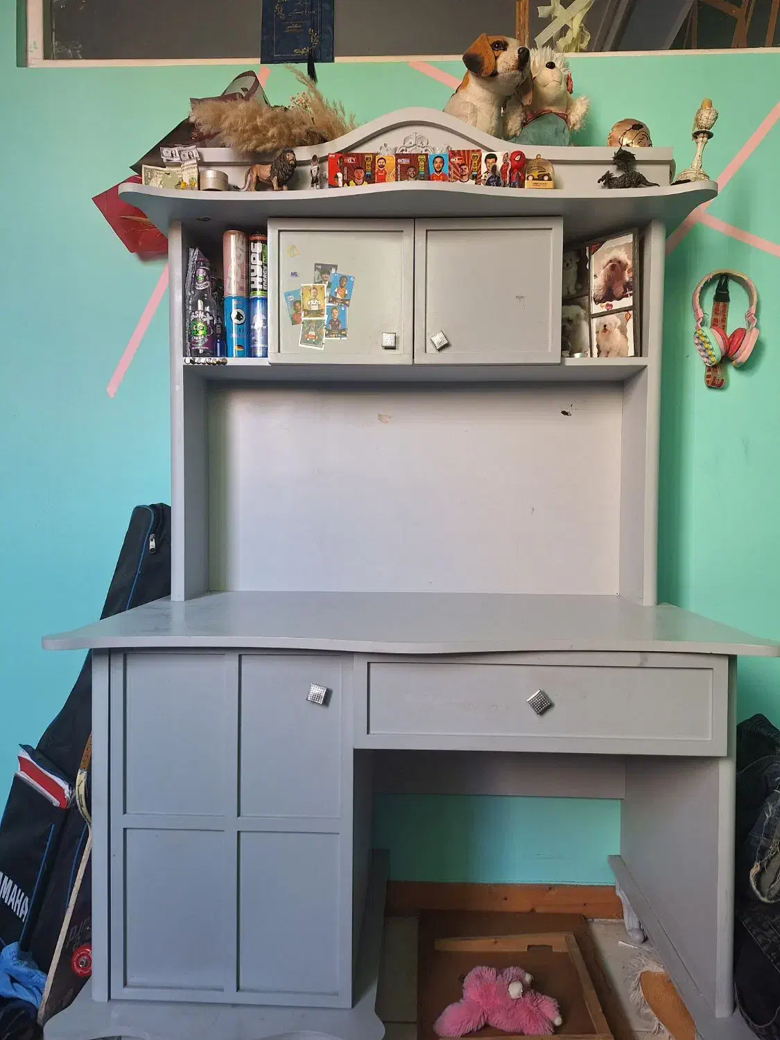 میز تحریر|میز تحریر و کامپیوتر|رشت, دباغیان|دیوار