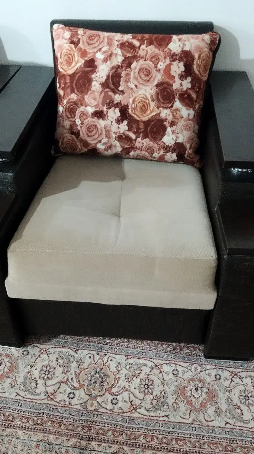 مبل ۷نفره ۶میلیون تومان|مبلمان خانگی و میز عسلی|اردبیل, |دیوار