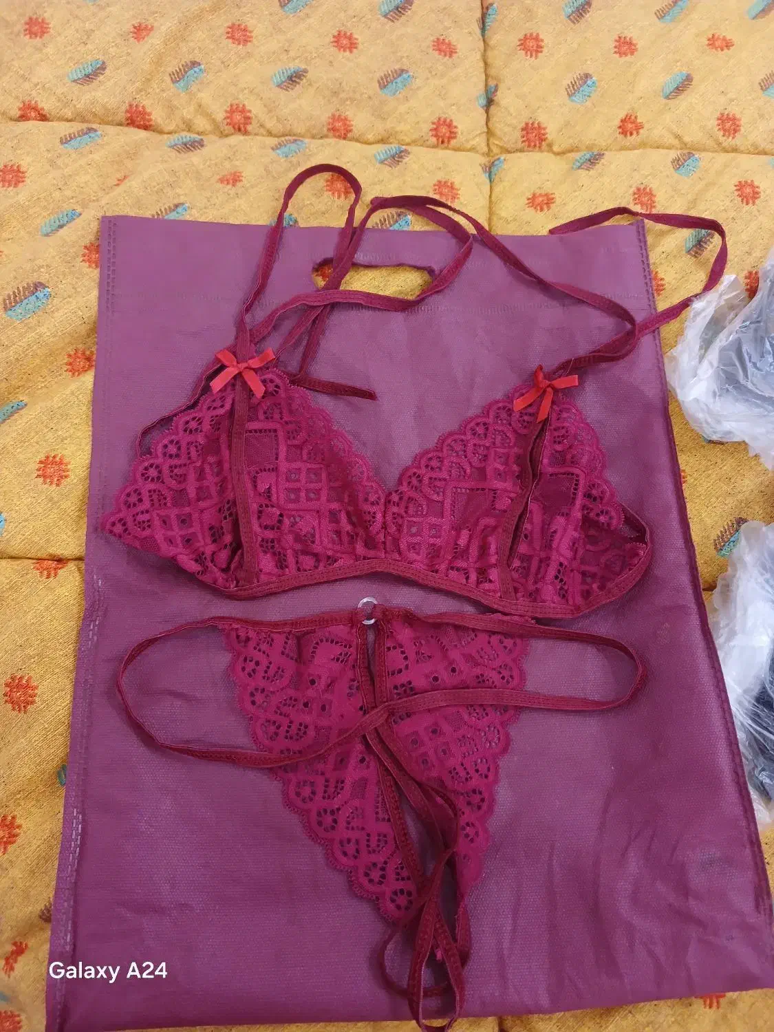 تعدادی لباس زنانه|لباس|گرگان, |دیوار