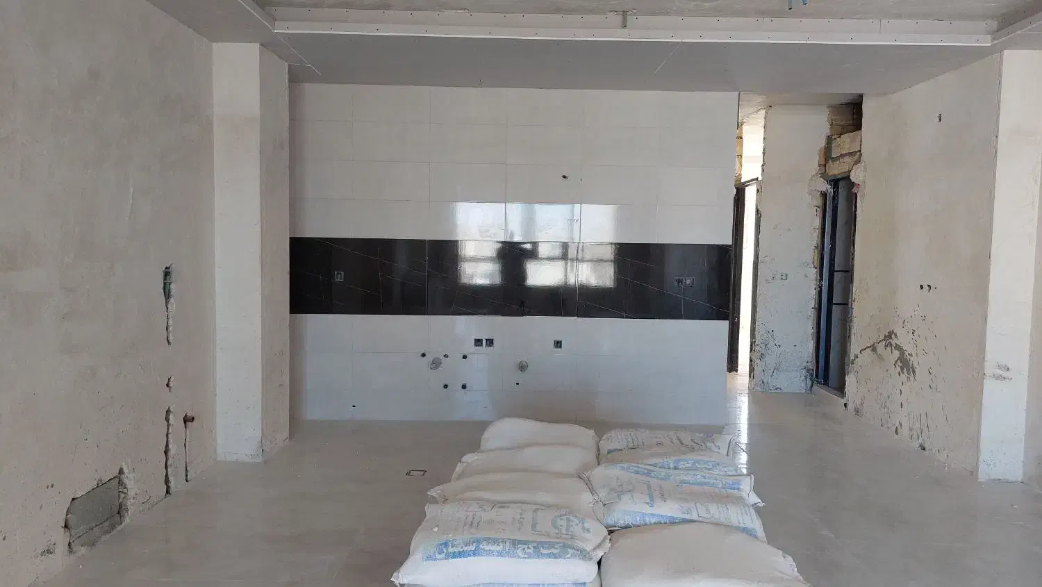 آپارتمان ۱۰۳ متری/طبقه ۴/خوش پلان/مرکز شهر|فروش آپارتمان|خلخال, |دیوار