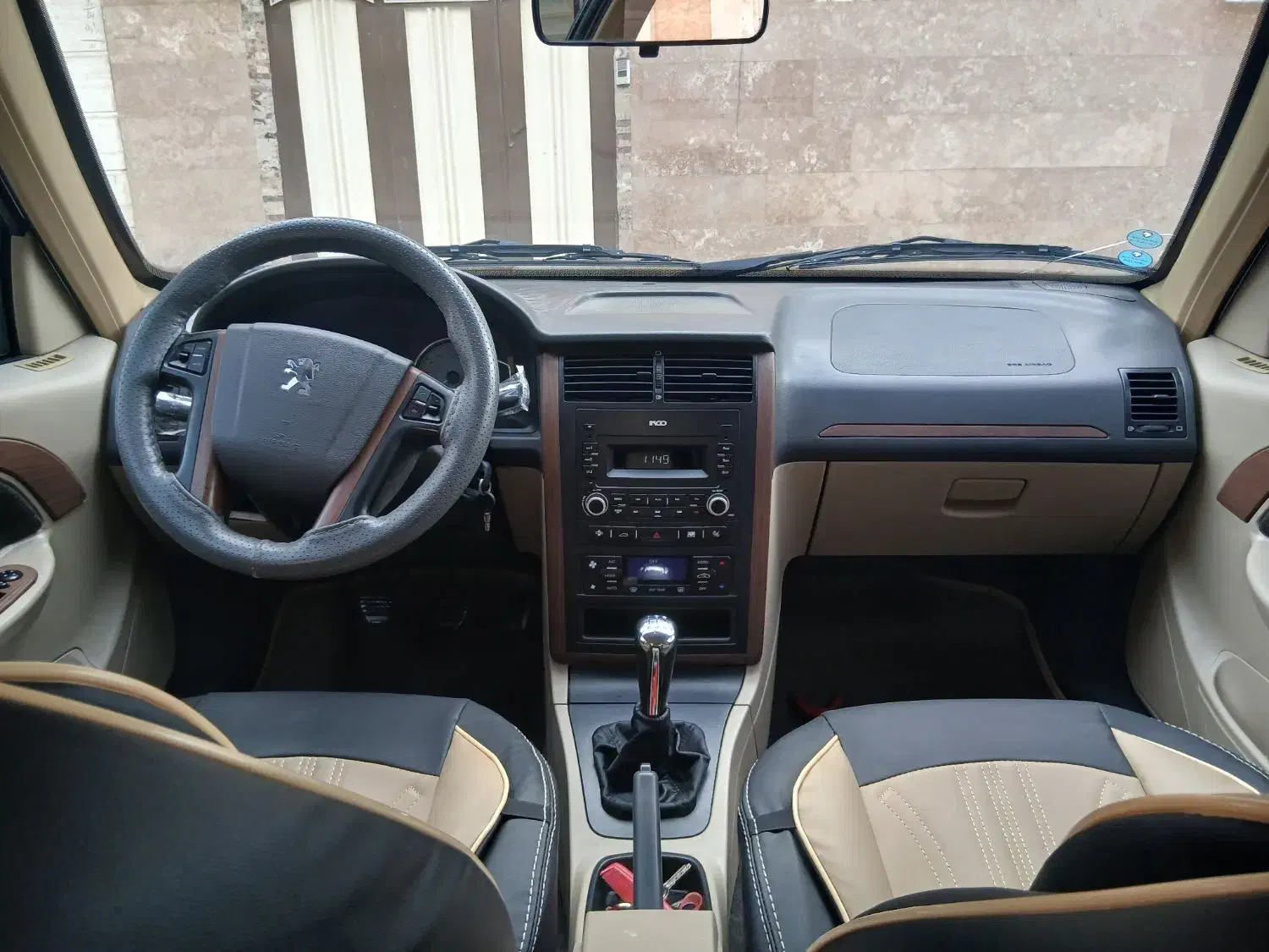 پارس معمولی۴۰۱|خودرو سواری و وانت|بروجرد, |دیوار