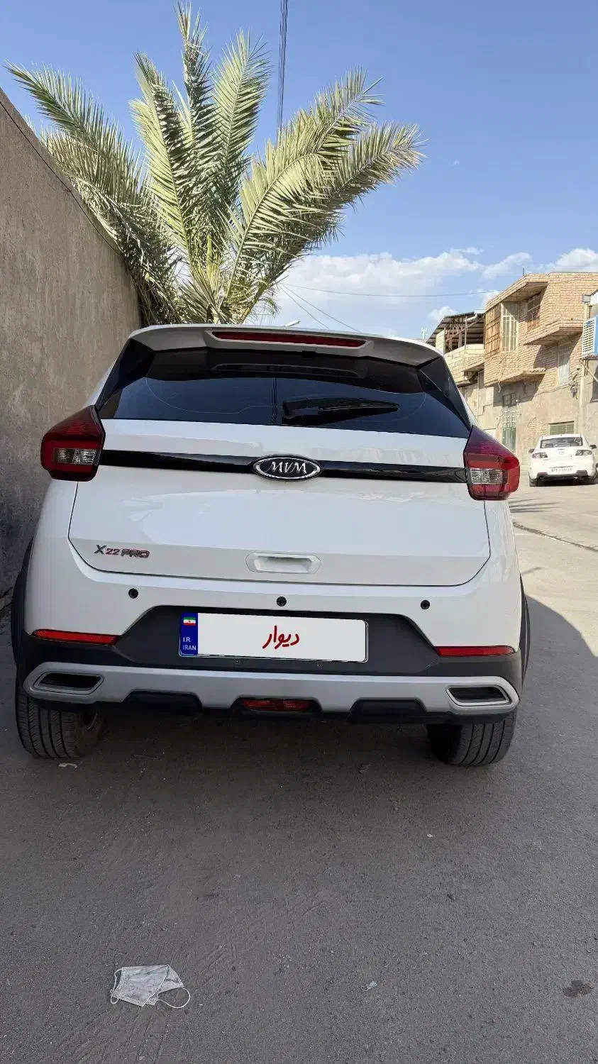 x22 پرو mtمدل ۴۰۲ معاوضه و نقد|خودرو سواری و وانت|سیرجان, |دیوار
