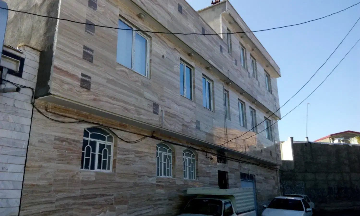 فروش خانه 357 متری 7 میلیارد و 200 میلیون|فروش خانه و ویلا|خوی, |دیوار