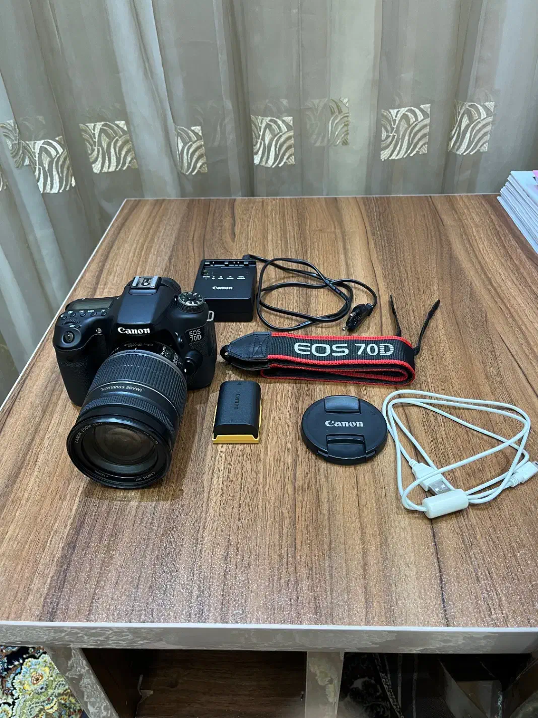 فروش دوربین Canon70D بسیار تمیز|دوربین عکاسی و فیلمبرداری|ماکو, |دیوار