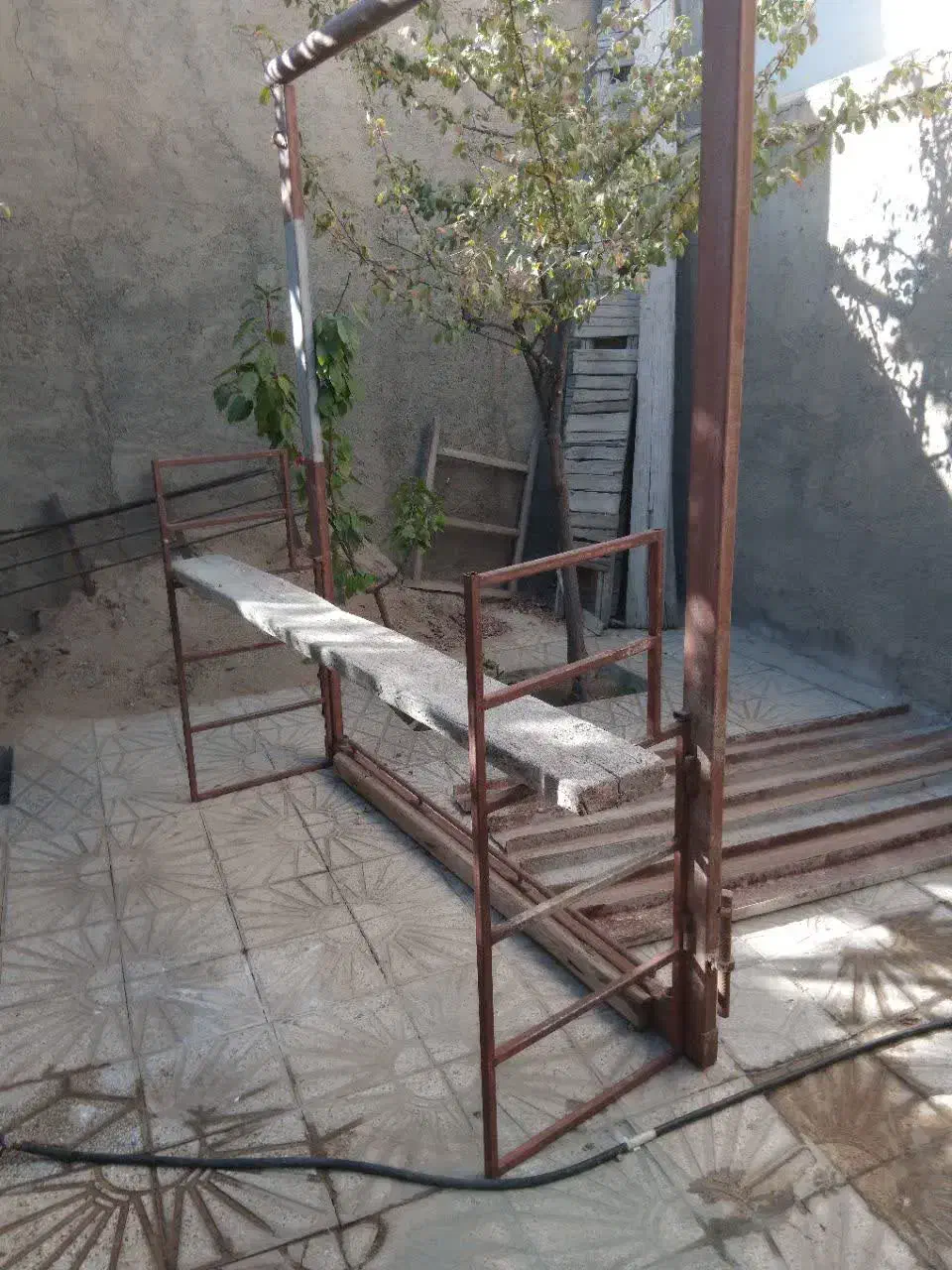 ابزار آلات صنعتی|ابزارآلات|بروجرد, |دیوار