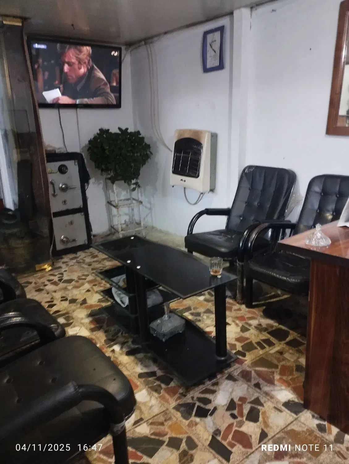 مغازه 200متری فول امکانات|اجارهٔ مغازه و غرفه|رشت, جانبازان|دیوار