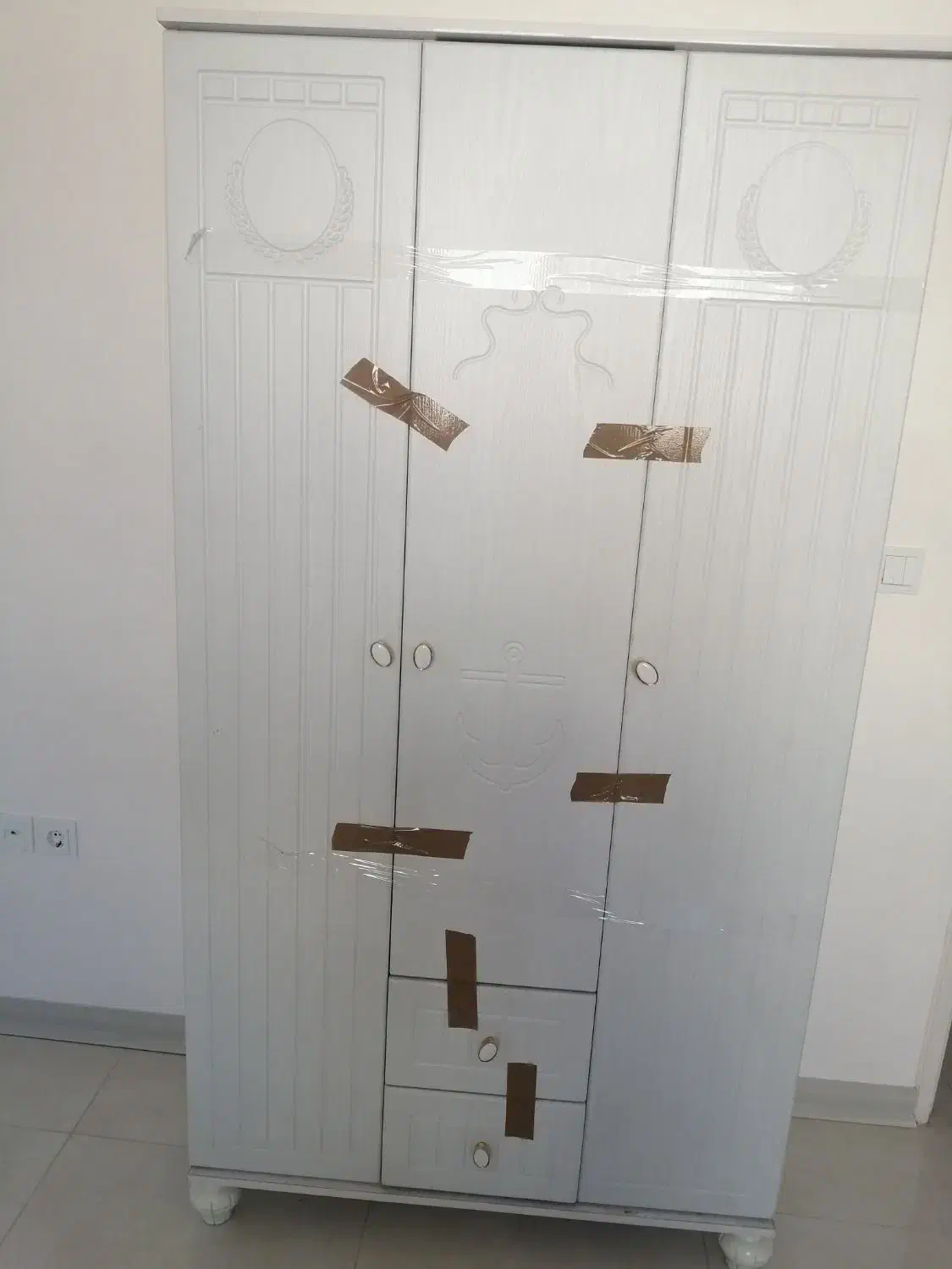 کمدکودک|اسباب و اثاث بچه|ملایر, |دیوار