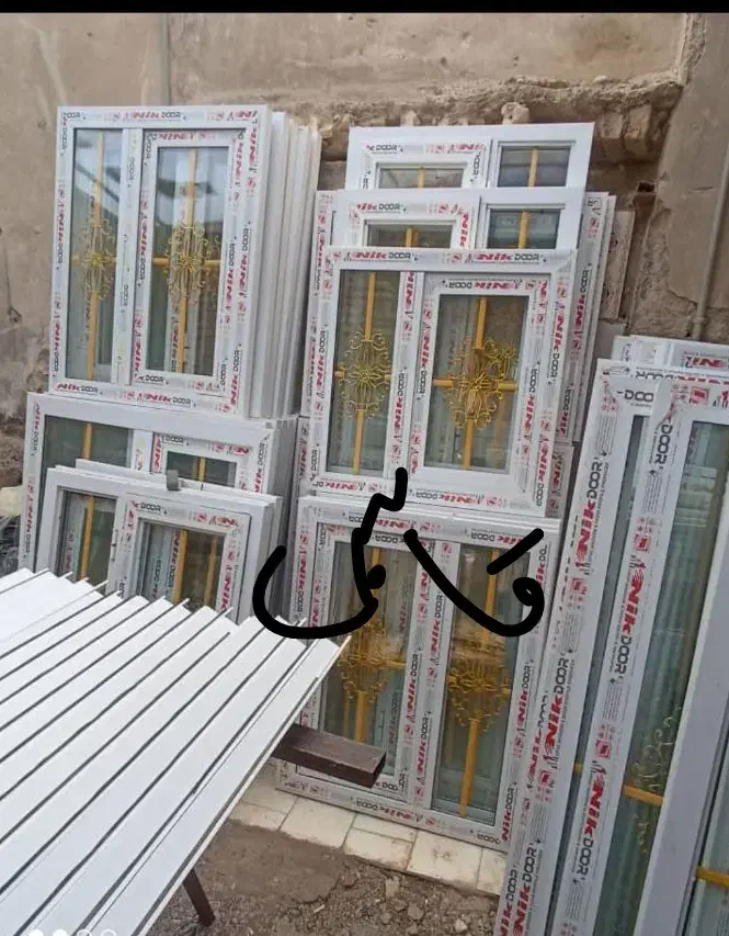 درب و پنجره pvs درب حیاط حال انباری و اتاق خواب|مصالح و تجهیزات ساختمان|زابل, |دیوار