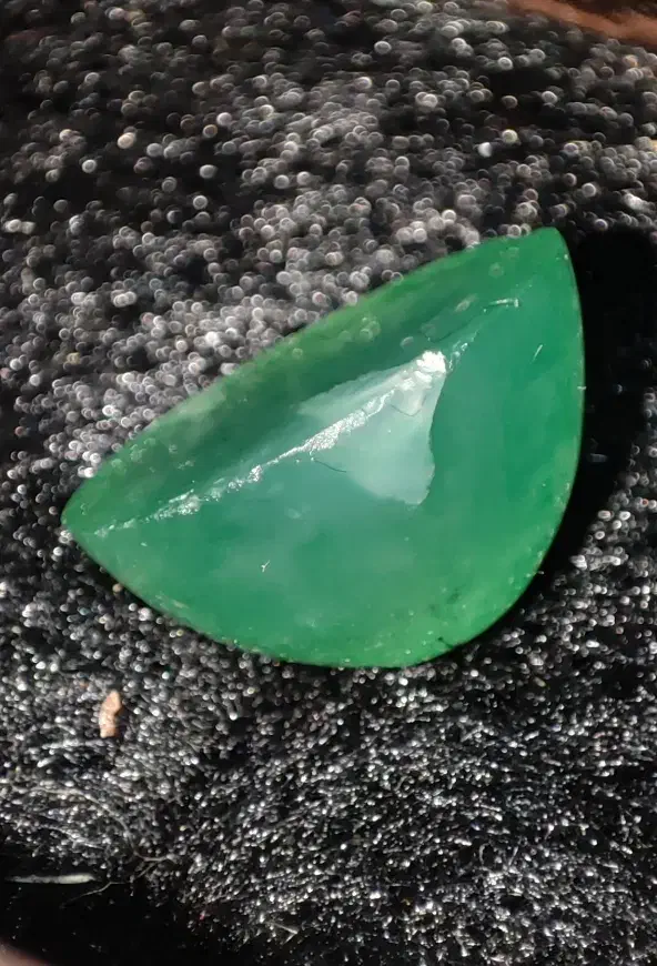 زمرد زامبیا|جواهرات|تهران, منیریه|دیوار