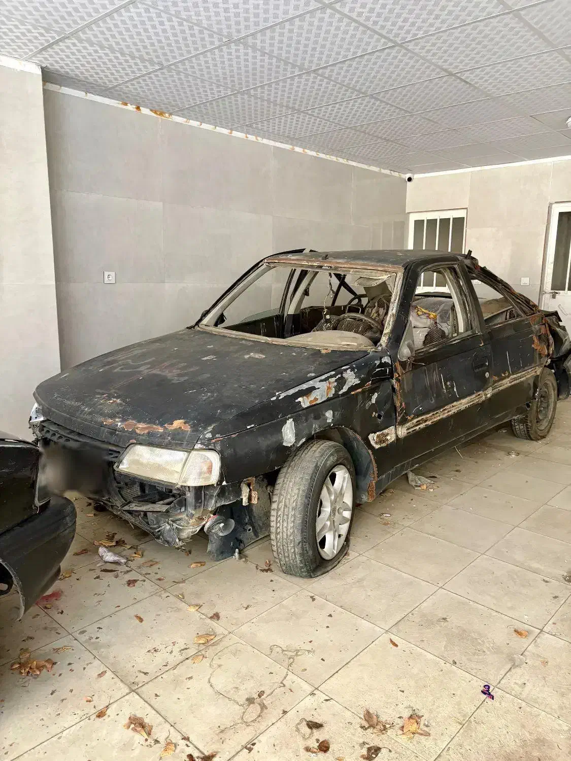 پژو405مدل83تصادفی قیمت مفت|خودرو سواری و وانت|سنندج, |دیوار