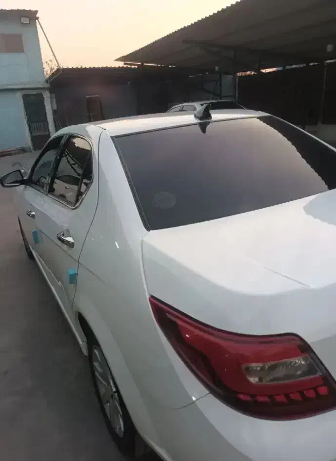 دنا پلاس|خودرو سواری و وانت|اراک, |دیوار